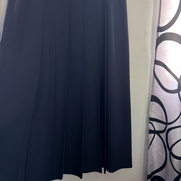 Mondi Wool Blend Full Length Pleated Skirt European size 36 - Picture 3 of 7